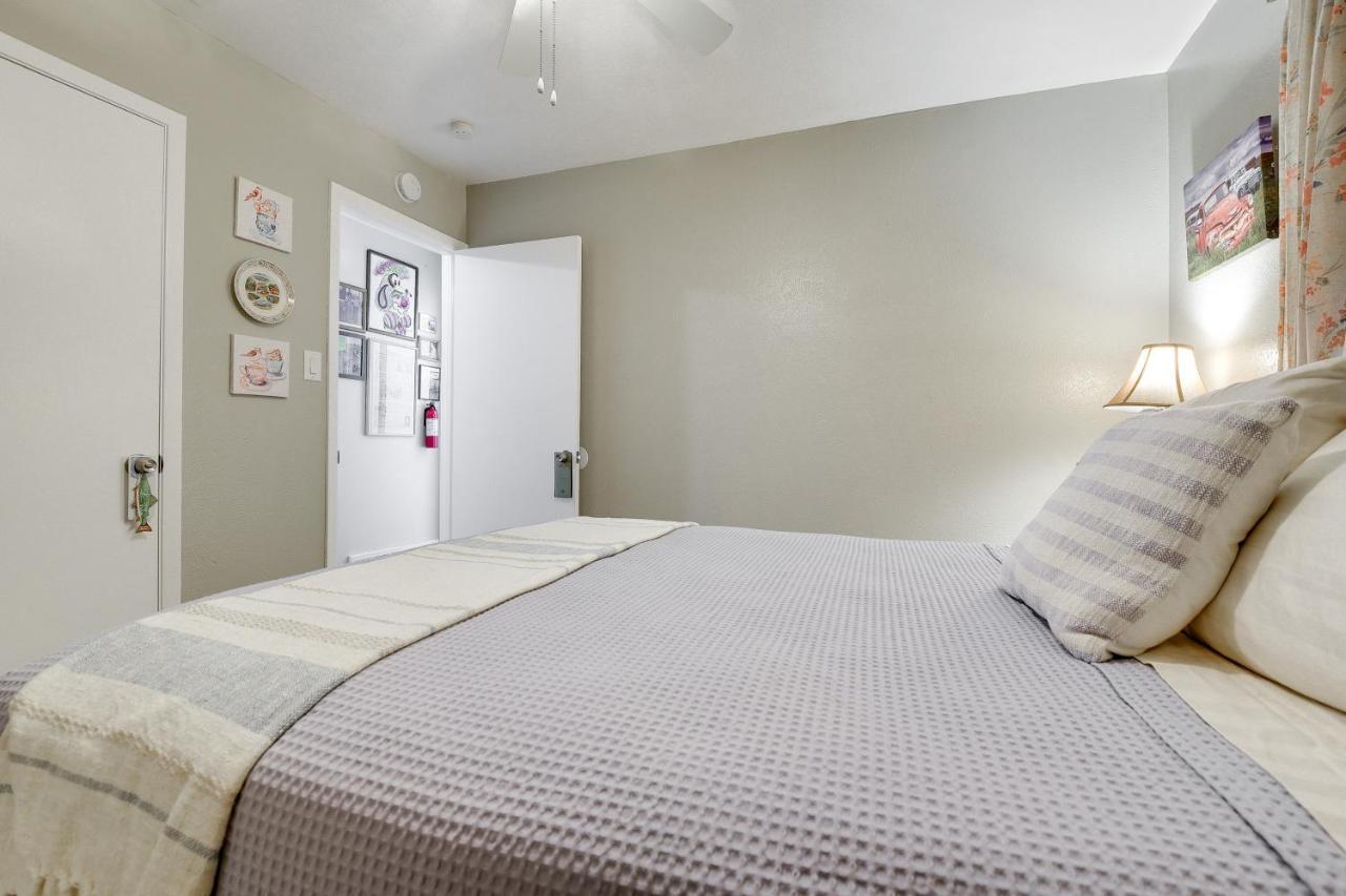 Arlington Home With Patio, Walk To Atandt Stadium! Exteriör bild